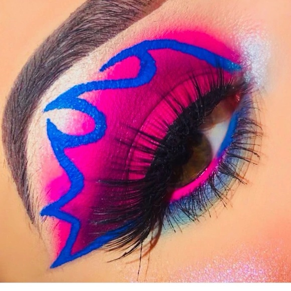 New/Sealed Illuminati Gel Paint Eyeliner Set in Electric Pink & Electric Blue - Picture 6 of 12